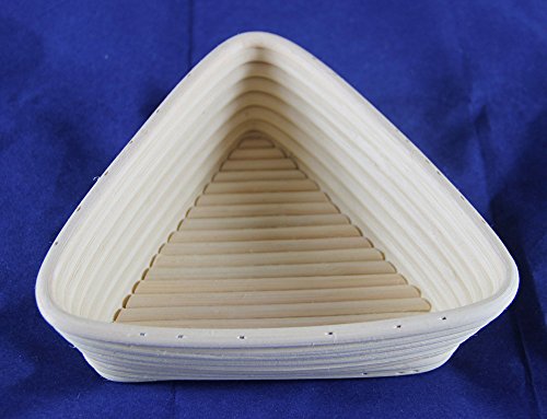 23 cm triangle Banneton à pain panier à la pâte, un panier Brotform, léger, forme triangulaire de Bake it - Améliorer Votre Bake maintenant. 0022000371485 Better Jonny