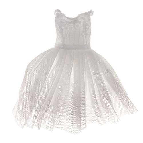 De Superbes Jupes Blanches à La Main Pour Barbi...