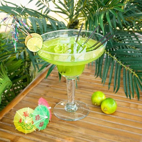 Crisa Grande Margarita Glass 70oz / 2ltr | Giant Margarita Glass, Novelty Margarita Glass, Extra Large Margarita Glass, Giant Cocktail Glass - Ideal as a Punch Bowl or Vase by Crisa code EAN 0078917892889 