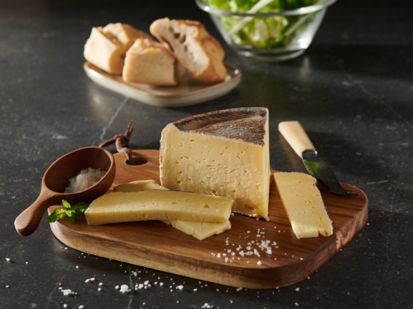  Tomme De Savoie Igp La Pointe Perçée code EAN 0203627000000 