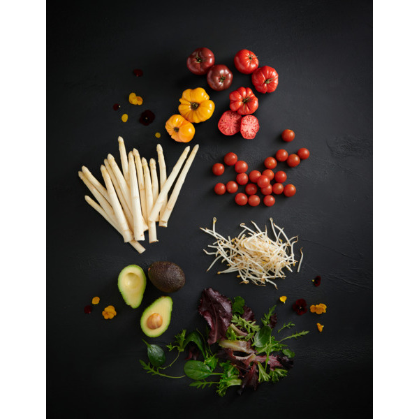  Tomates Allongées Coeur Rouge Ou Côtelées Rouges, Noires Ou Jaunes code EAN 0205820000000 