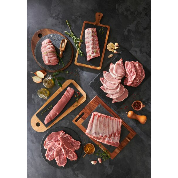  Porc : Demi Longe Tranchée Avec Os  code EAN 0214438000000 