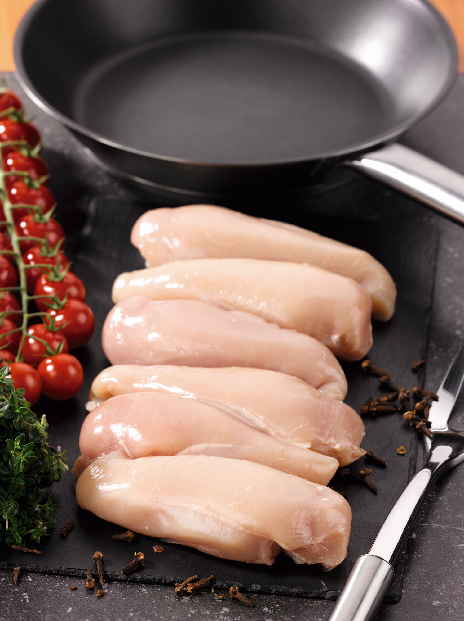 MAÎTRE COQ Filets de poulet x6
"Maître Coq", "Douce France" ou "Le Gaulois"* code EAN 0215067 