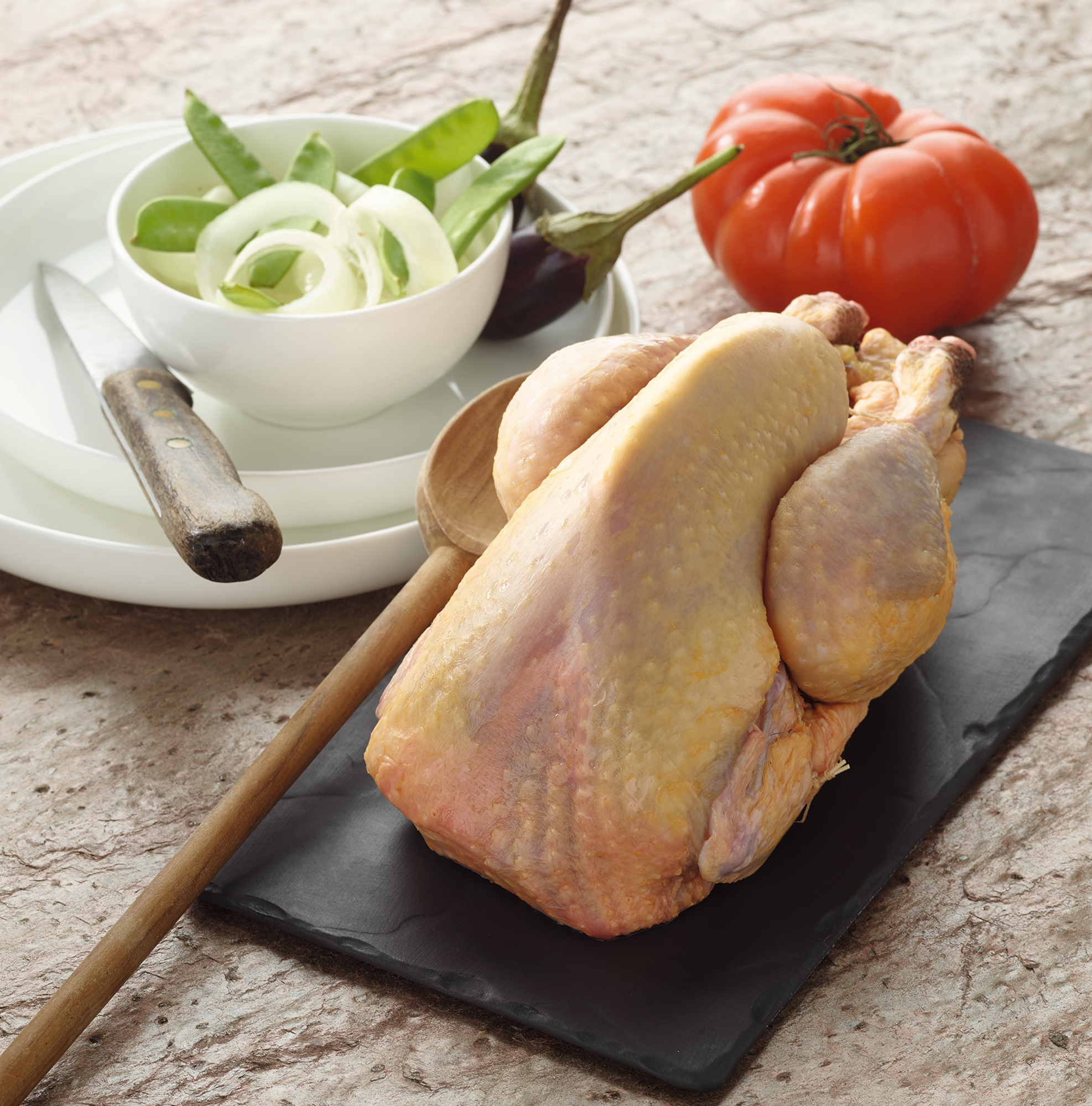 MAINE Pintade fermière Label Rouge Volaille d'Auvergne IGP, Volaille du Maine IGP , Volaille du Sud-Est, Volaille de l'Ardèche, Volaille de Normandie IGP, Volaille de Janzé IGP, Volaille St Sever* code EAN 0217145 