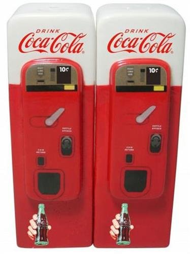 Sunbelt Gifts Coca-Cola Vending Machine: Home Collectible Salt and Pepper Shaker Set by Sunbelt Gifts code EAN 0633726671508 