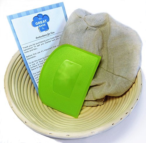 The Great Bake Co. Banneton l'Imperméabilité (4 pièces) - Premium 21,6 cm à pain rond L'Imperméabilité Panier Brotform pâte, grattoir, chiffon en lin, Premium et instructions (en anglais) par la grande Bake Co. code EAN 0635131594113 
