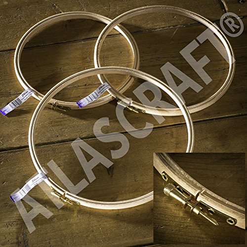 Cercle à broder lot de 3. 8 en bois 9 & 10 en (...