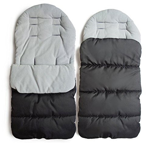 Automne chaud et l'hiver épaisse poussette soup...