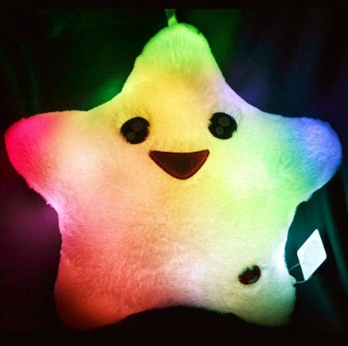 Coussin en forme d'étoile rieur avec led multic...