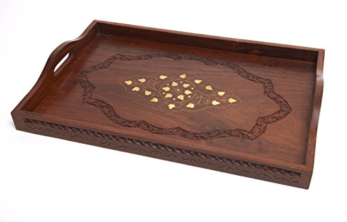 The Camphor Tree Grand plateau de service en bois massif sculpté avec détails en laiton 46 cm x 30 cm 0700819682502 (0700819682502)