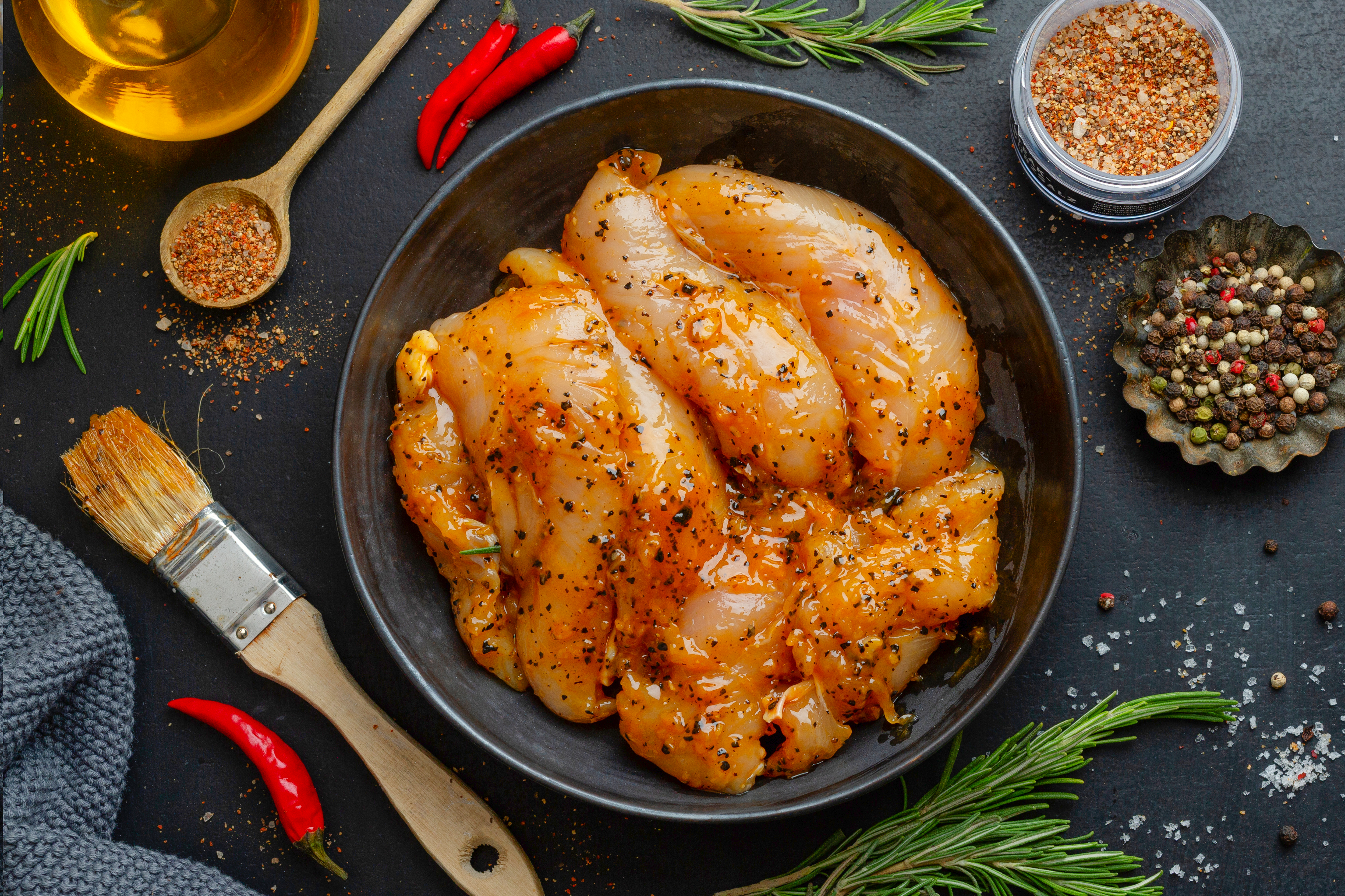 FILET DE POULET
MARINÉ BASQUAISE