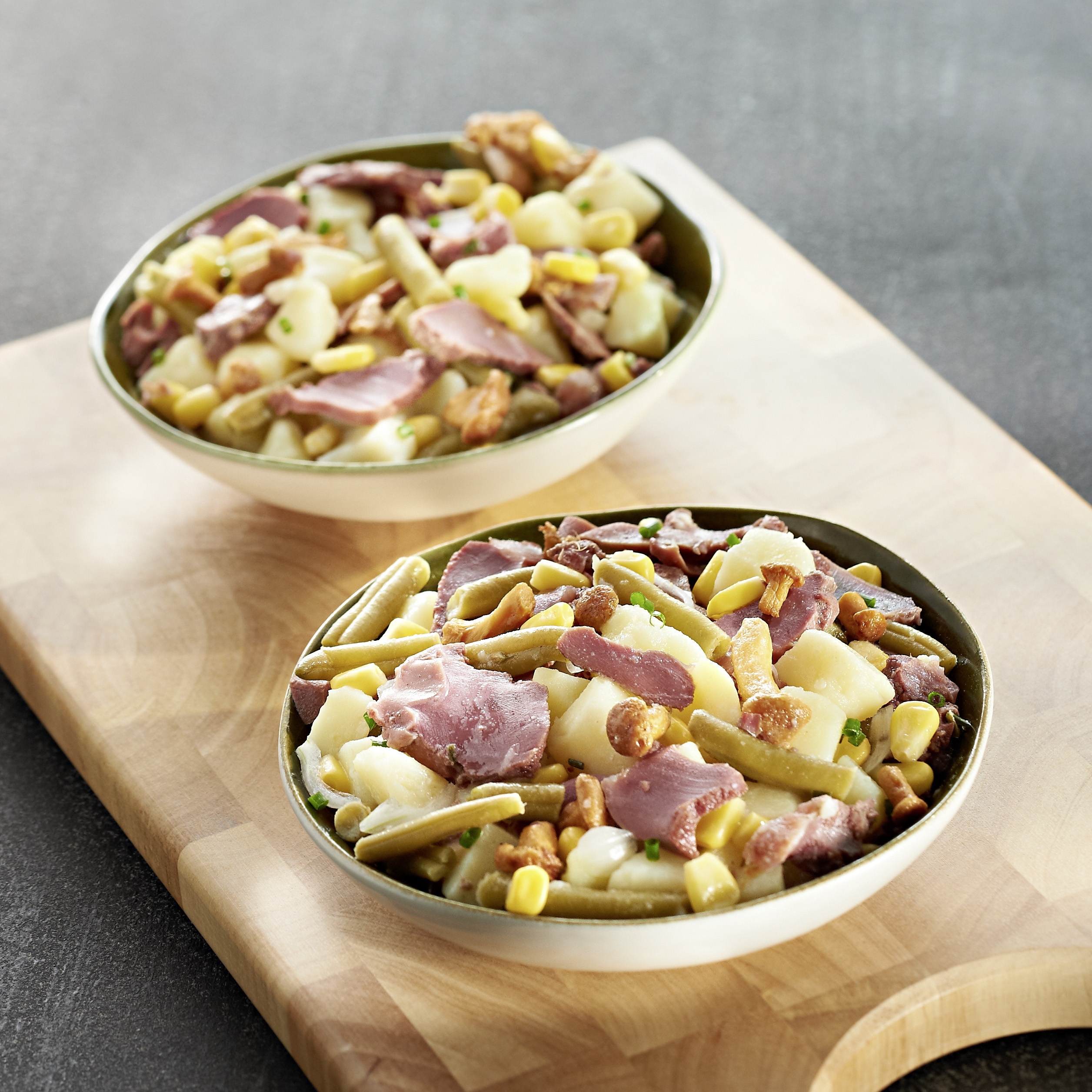  Salade périgourdine aux gésiers de canard confits  code EAN 19038431 