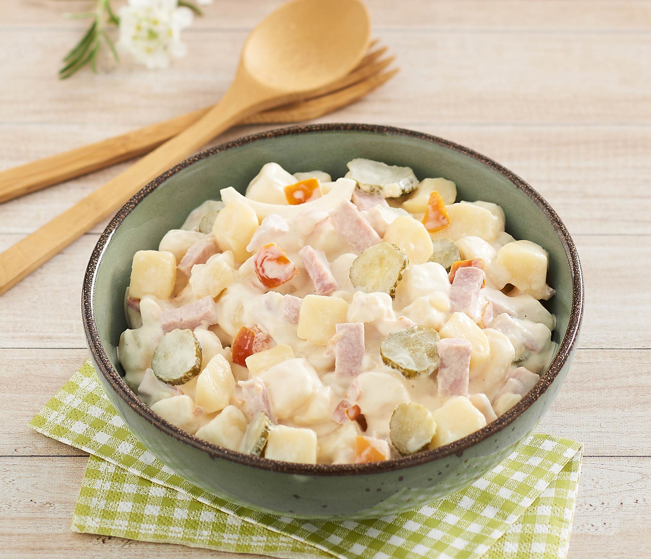 PIÉMONTAISE OU COLESLAW OU TAGLIATELLES AU SURIMI 206521000004 