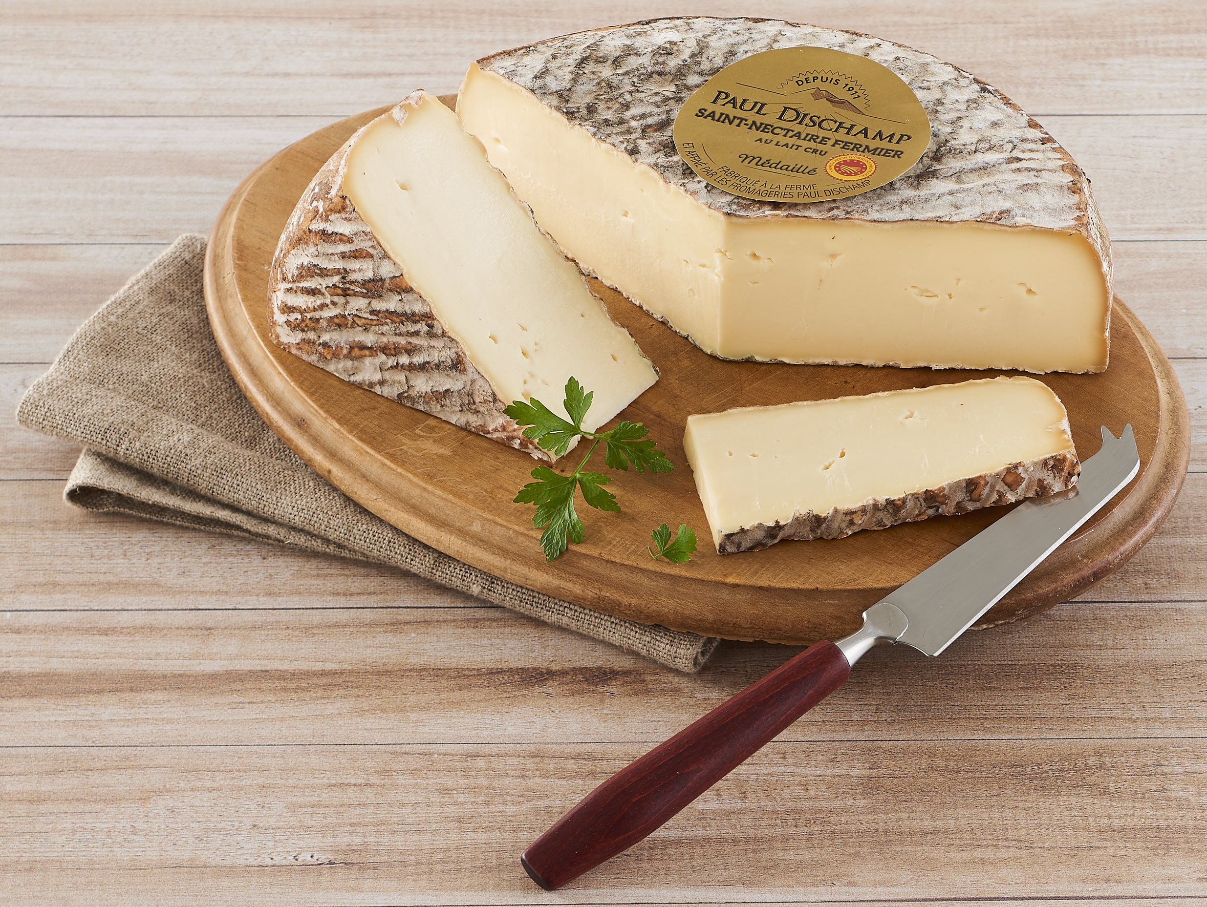  SAINT-NECTAIRE AOP FERMIER PAUL DISCHAMP code EAN 208584000007 