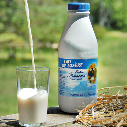 LAITERIE RISSOAN LAIT STÉRILISÉ DEMI-ÉCRÉMÉ DE LOZÈRE code EAN 2149988 