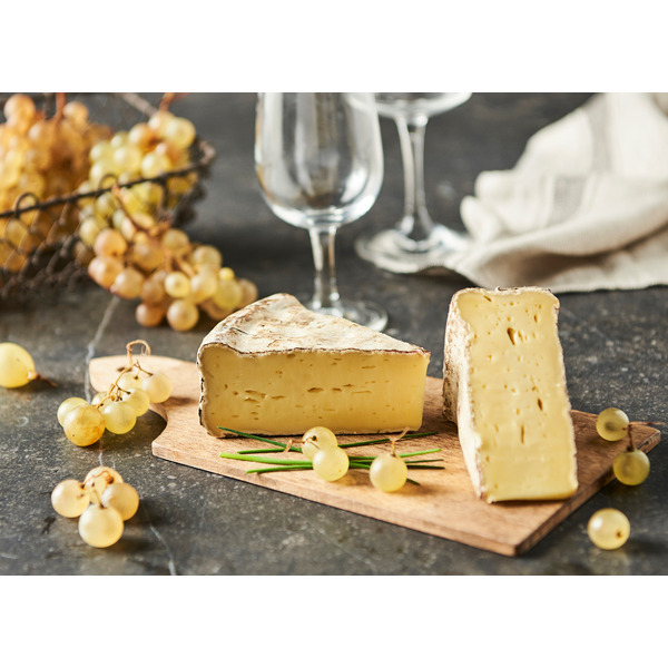  Tome Des Bauges Aop Filière Auchan "Cultivons Le Bon" code EAN 2215183000000 