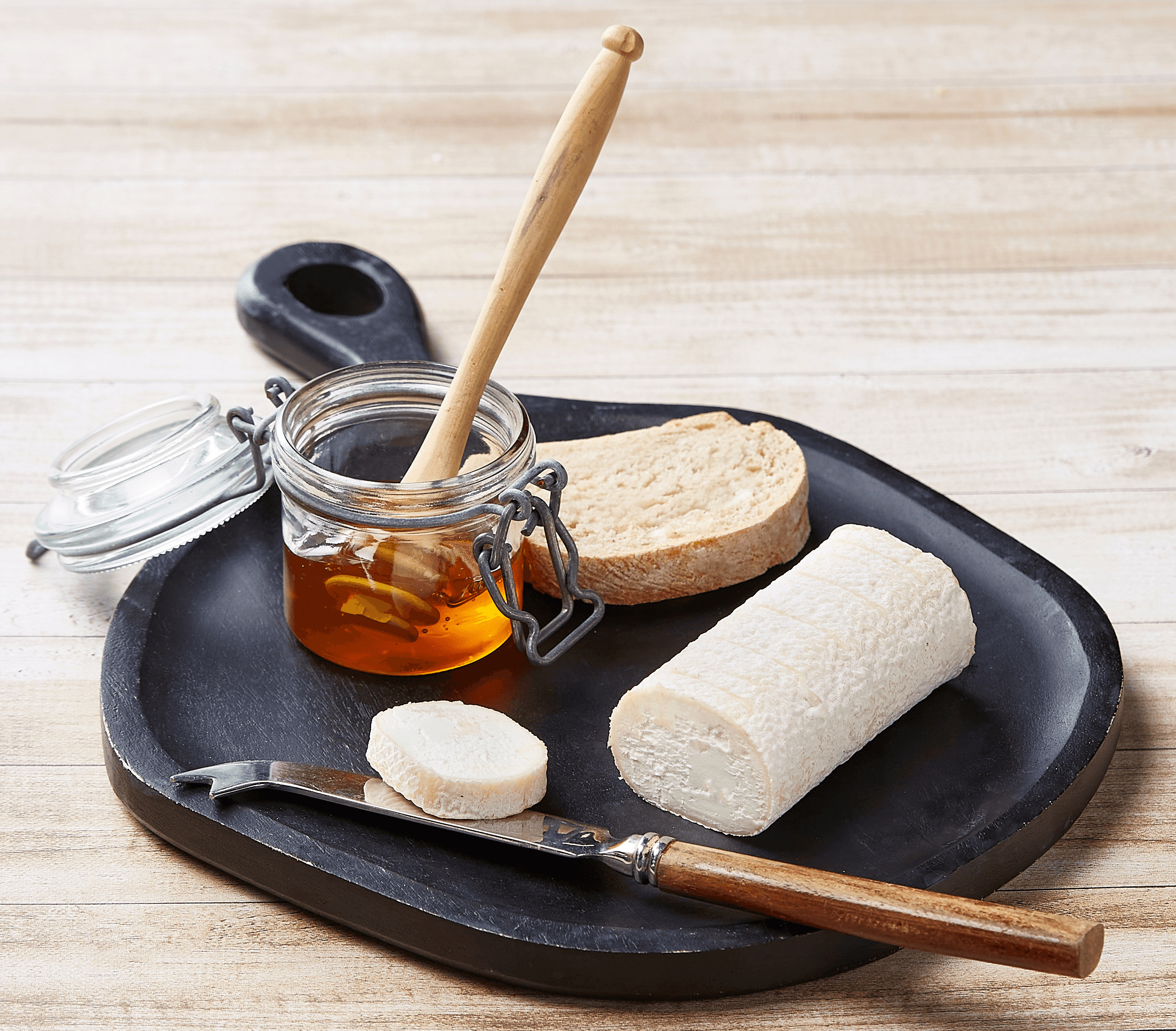  BÛCHETTE LA FERME DU VERNET Fromages Bach code EAN 2282455000004 