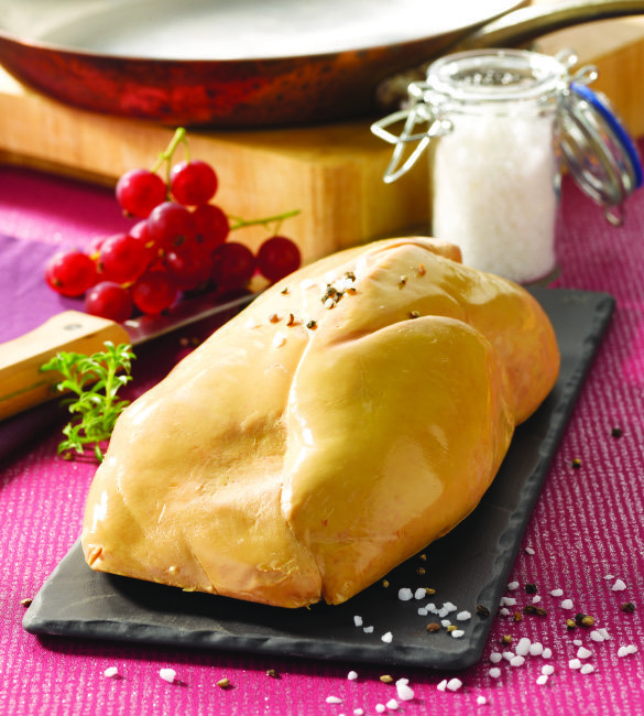  FOIE GRAS DE CANARD FRAIS "LE CLOS DES SAVEURS", "MAISON MONTFORT" OU "FINE FRANCE"* code EAN 2453185 