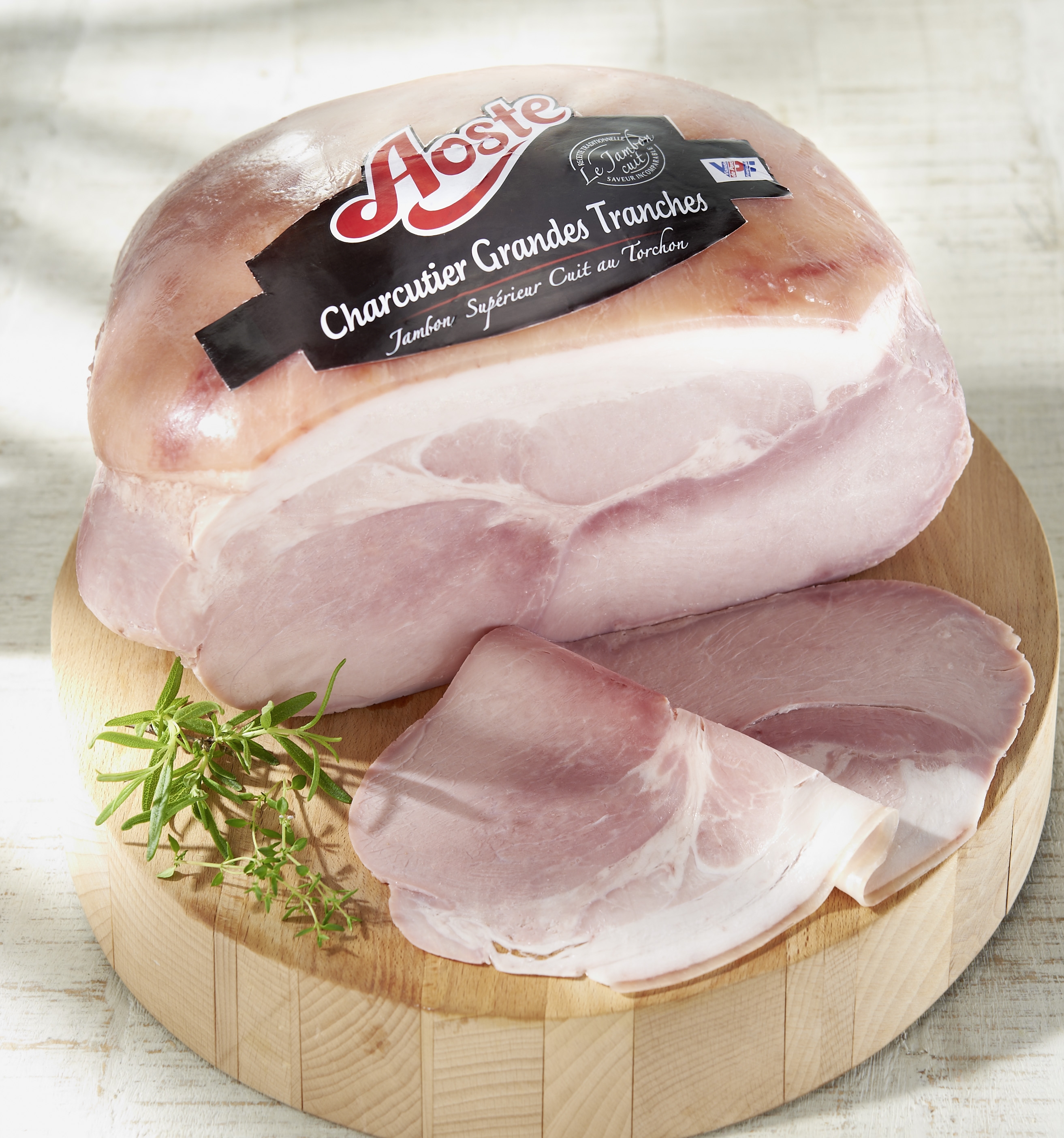 Jambon cuit Le Charcutier avec couenne Aoste 2916114000000 Aoste Jambon cuit Le Charcutier avec couenne Aoste 2916114000000 Aoste