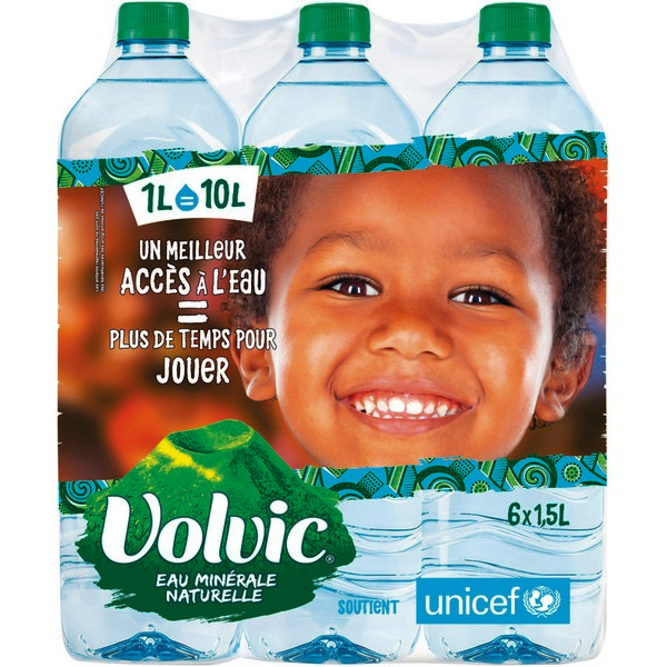 volvic EAU MINÉRALE NATURELLE VOLVIC code EAN 3057640258008 