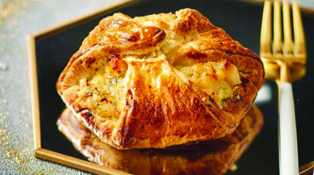 FEUILLETÉ AU SAUMON ET NOIX DE SAINT JACQUES*  3181580281854 (3181580281854)