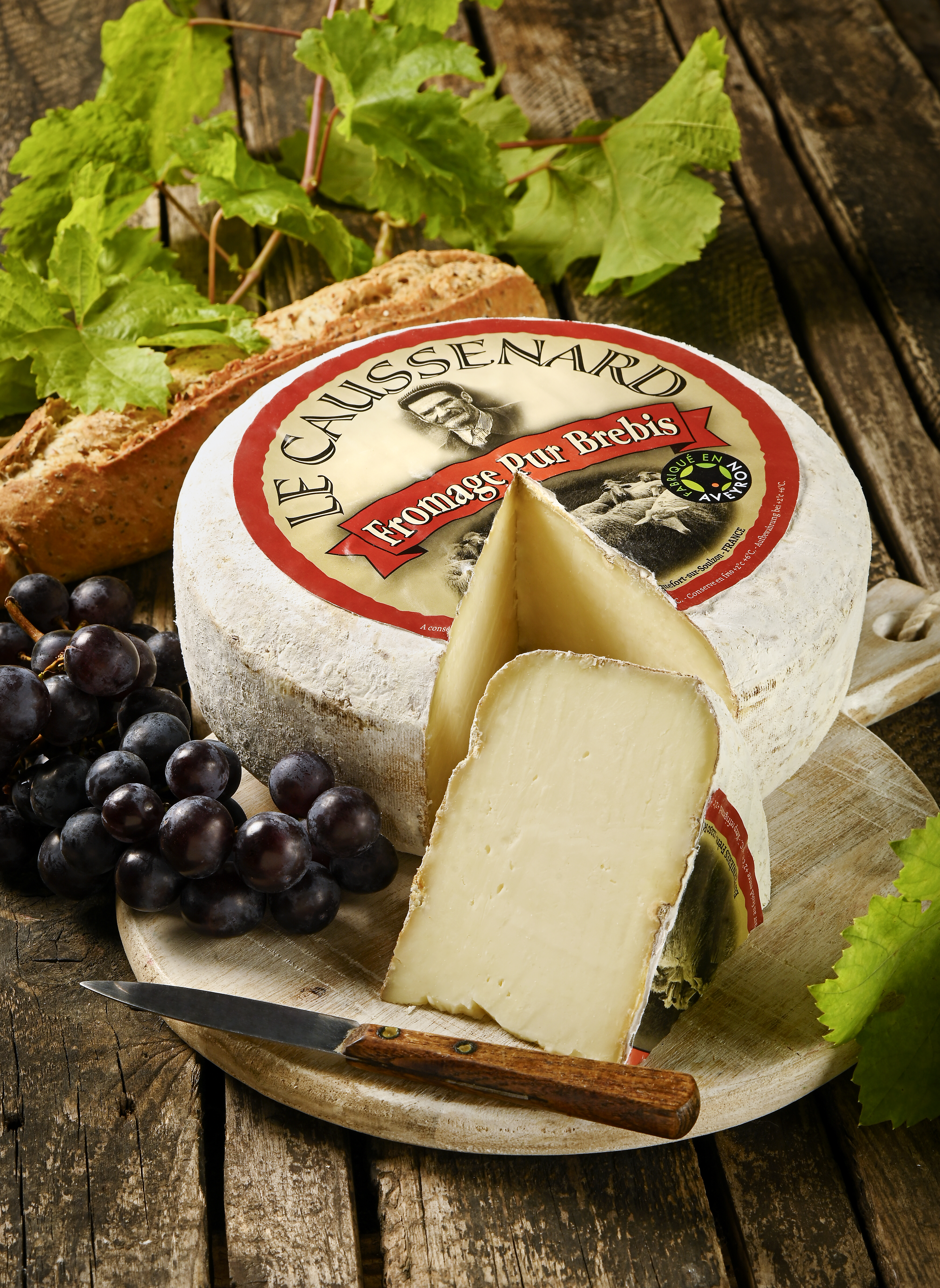 “ROQUEFORT VERNIÈRE” LE CAUSSENARD PUR BREBIS
31% MAT.GR. code EAN 3183872590415 