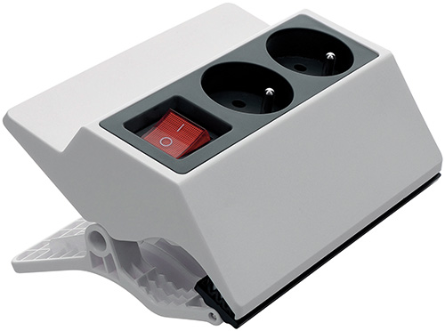  BLOC PRISE DE BRICOLAGE AVEC PINCE code EAN 3217581371048 