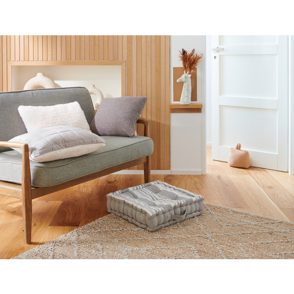  6- Coussin Bouclette  code EAN 3219080114386 