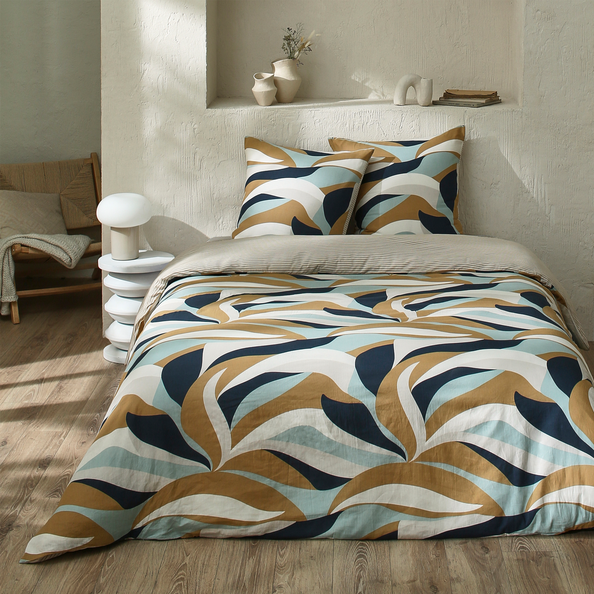  PARURE HOUSSE DE COUETTE 240X220 CM + DRAP HOUSSE 140X190 CM + 2 TAIES D'OREILLER 63X63 CM code EAN 3219080120752 