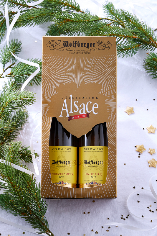 COFFRET ALSACE CÉLÉBRATION AOP ALSACE BLANC GEWURZTRAMINER ET AOP ALSACE PINOT GRIS Wolfberger 3221244617343 Wolfberger COFFRET ALSACE CÉLÉBRATION AOP ALSACE BLANC GEWURZTRAMINER ET AOP ALSACE PINOT GRIS Wolfberger 3221244617343 Wolfberger