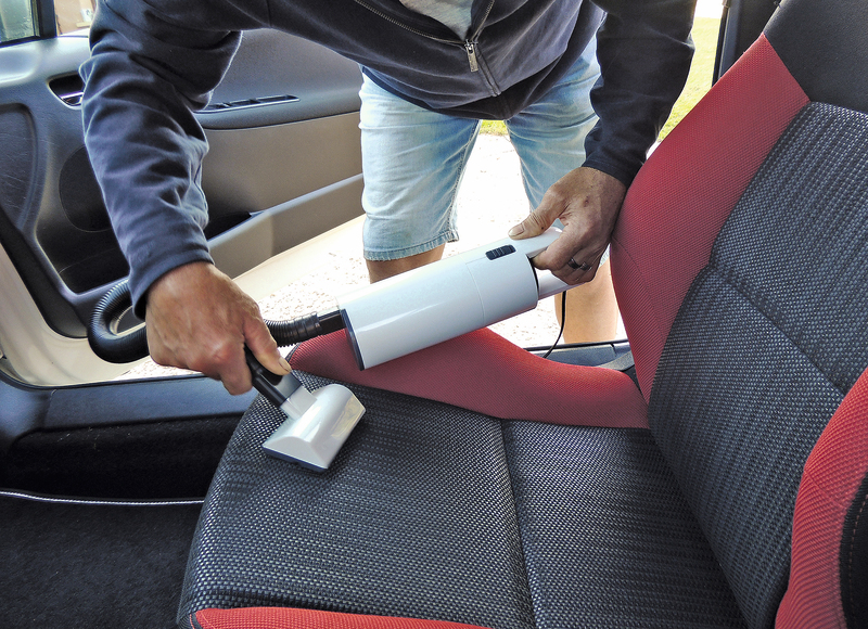 ASPIRATEUR AUTO 12V  3221325514110 