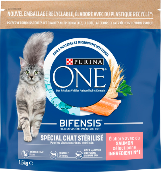  Croquettes Pour Chat Adulte Stérilisé Au Saumon Et Au Blé Purina One code EAN 3222270550765 