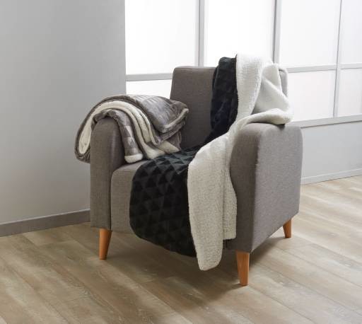 Plaid 125 x 150 cm GEO