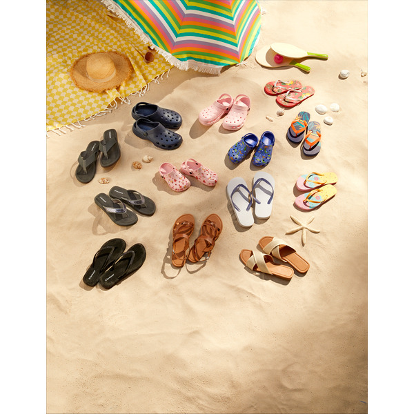 Tongs adulte en matière recyclée
