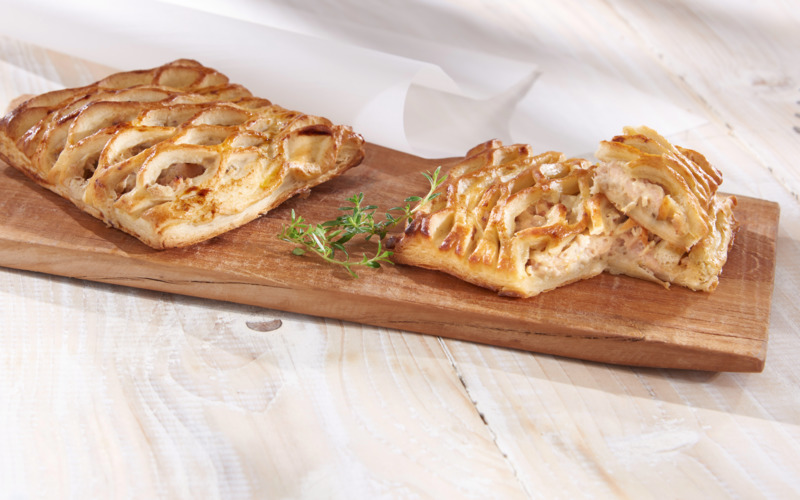 FEUILLETÉ DE POULET À LA GRAINE DE MOUTARDE Cla...