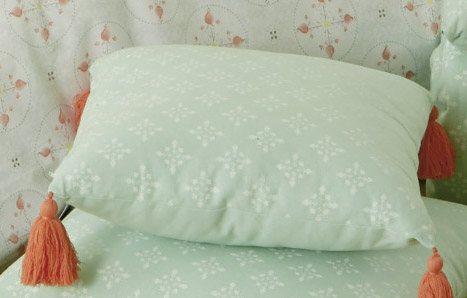 COUSSIN PETIT MODÈLE DOMEDIA