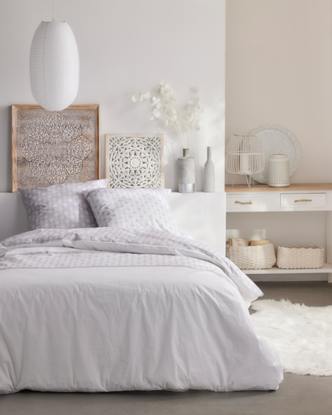 DOMÉDIA PARURE HOUSSE DE COUETTE 2 PERSONNES ET 2 TAIES D'OREILLER LÉA 
DOMÉDIA code EAN 3250393445040 