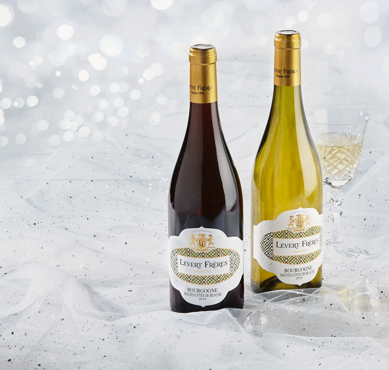 Levert Frères COFFRET DE 2 BOUTEILLES AOP HAUTES CÔTES DE BEAUNE ROUGE ET BLANC Levert Frères 3267680072155 (3267680072155)