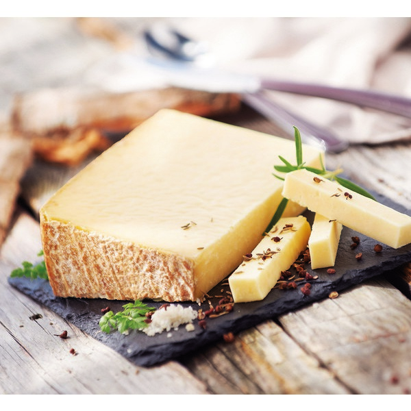 CANTAL VIEUX AOP* FILIÈRE QUALITÉ CARREFOUR 3276550203926 (3276550203926)