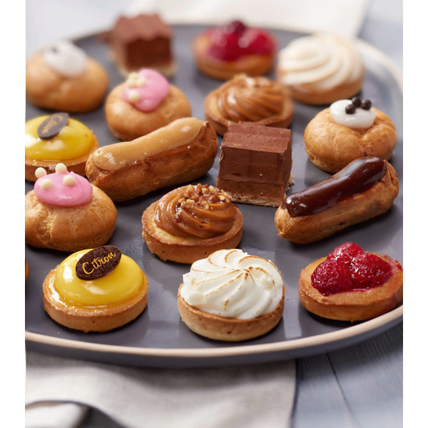 Assortiment de 16 petits fours 3276550577683 (3276550577683)