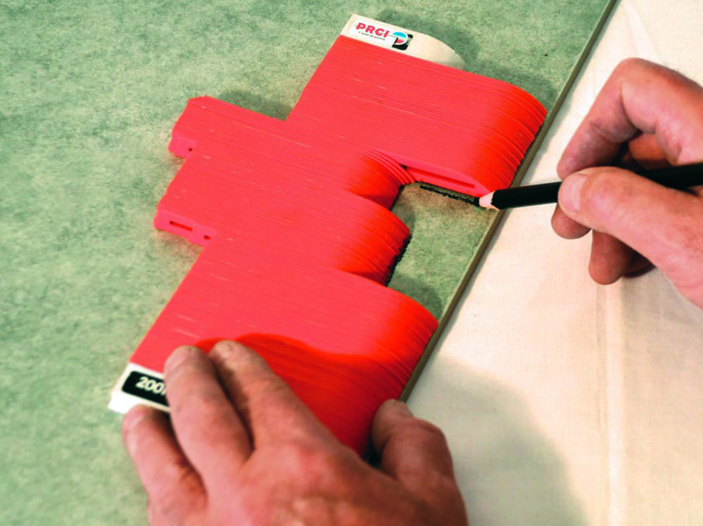  JAUGE DE CONTOUR PLASTIQUE code EAN 3280023420413 