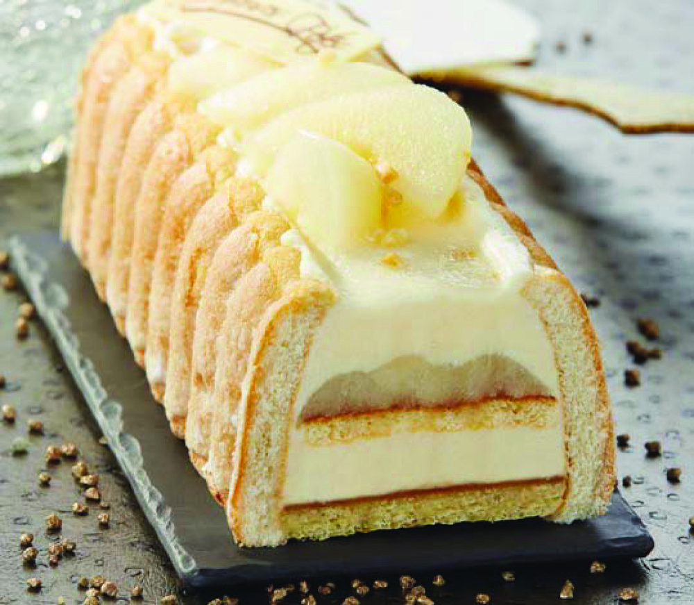 BÛCHE POIRE LITCHI AMANDES  (3) 3325771000606 (3325771000606)