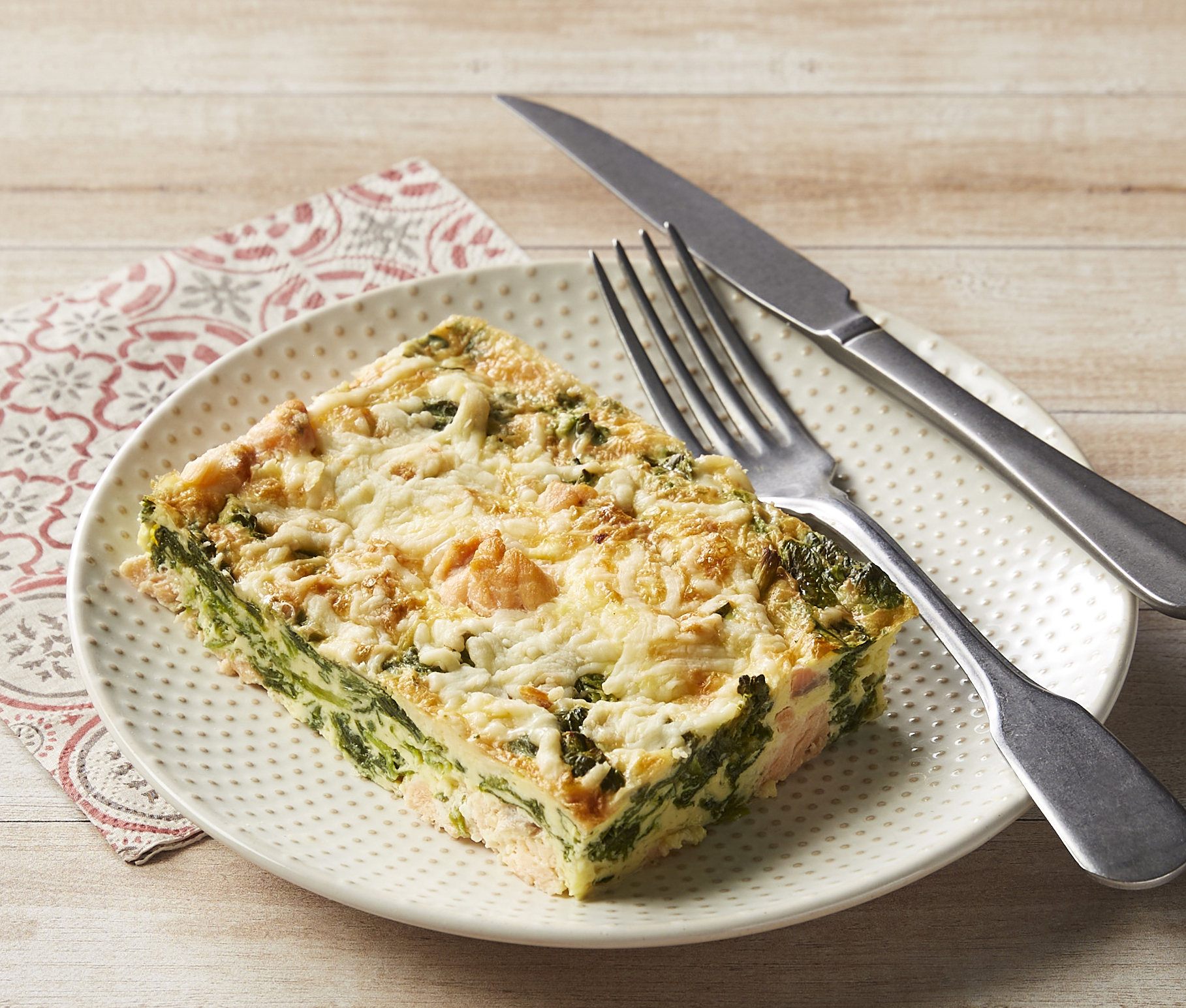  GRATIN SAUMON ÉPINARDS OU LÉGUMES DU TIAN OU CHÈVRE ÉPINARDS code EAN 3348700085437 