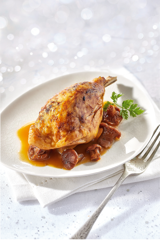 FE POULARDE SAUCE AU COTEAUX DU LAYON ET GIROLLES  3366760033519 (3366760033519)