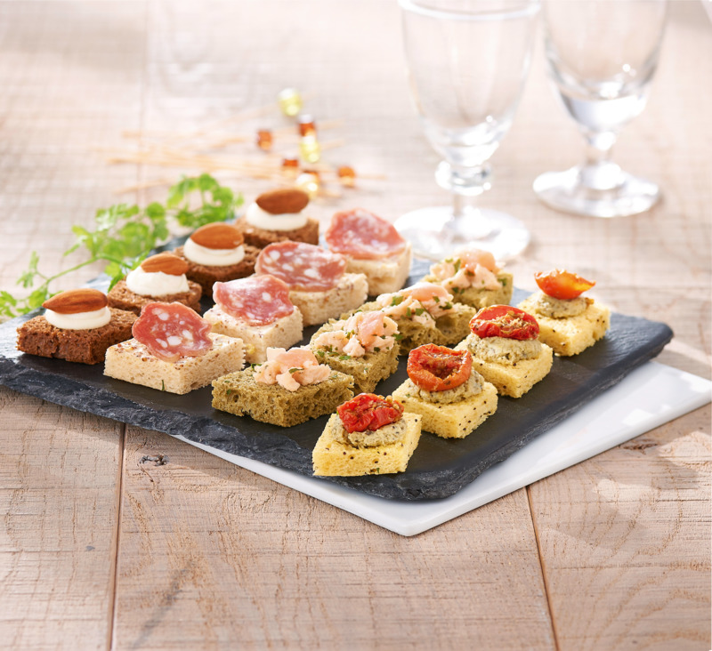 FE 16 CANAPÉS TRAITEUR  3450350032324 (3450350032324)