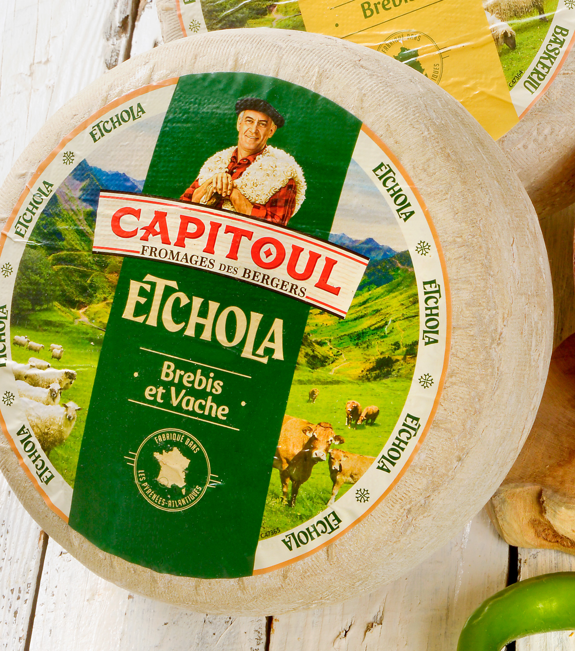 ETCHOLA VACHE / BREBIS
32% MAT.GR.