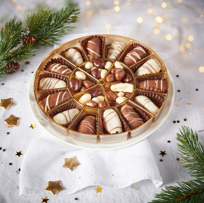 CORBEILLE DE FRUITS SECS ENROBÉS DE CHOCOLAT LA...