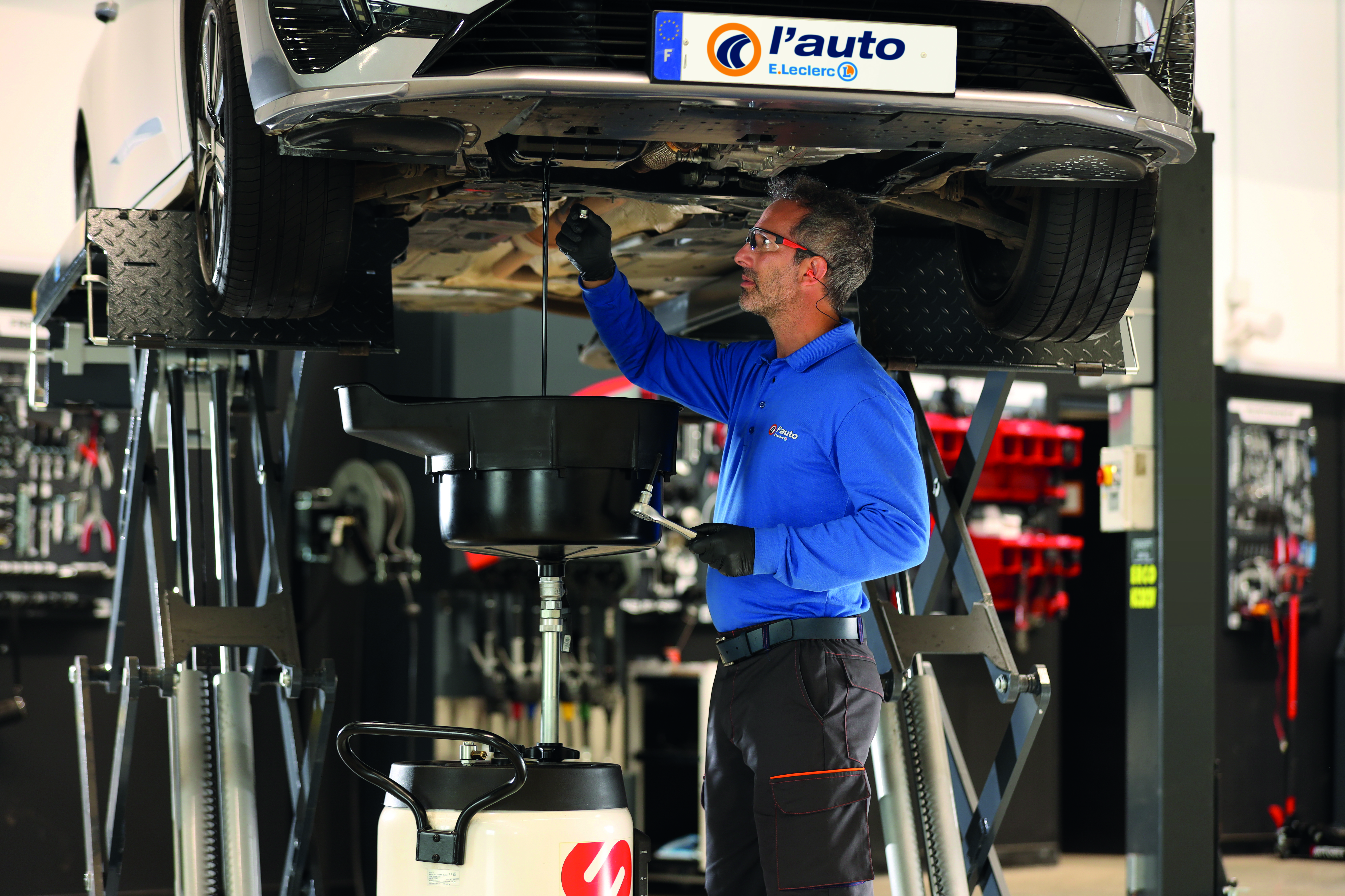 FORFAITS  VIDANGE ENTRETIEN 10W40 / 5W40 / 5W30 / 0W30 code EAN 3518830016490 