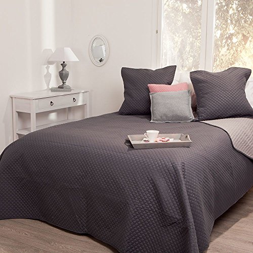 Ensemble Dessus de lit matelassé avec ses 2 Hou...