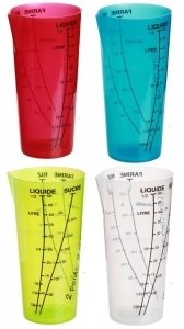 1 VERRE DOSEUR GRADUÃ 500 ML PVC 16 X 8 CM USTE...